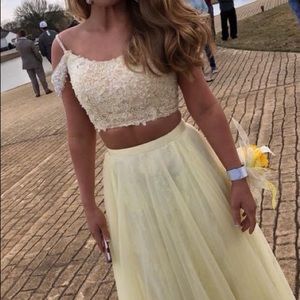 Sherri hill 2 pc